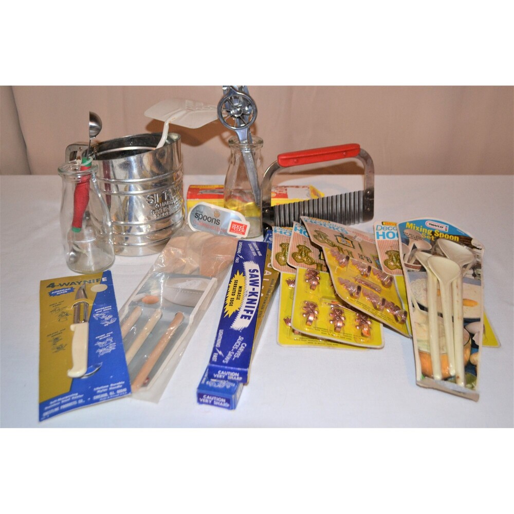 1950s Lot Vintage Kitchen Utensils Goods Farmhouse Kitsch Retro Country Core